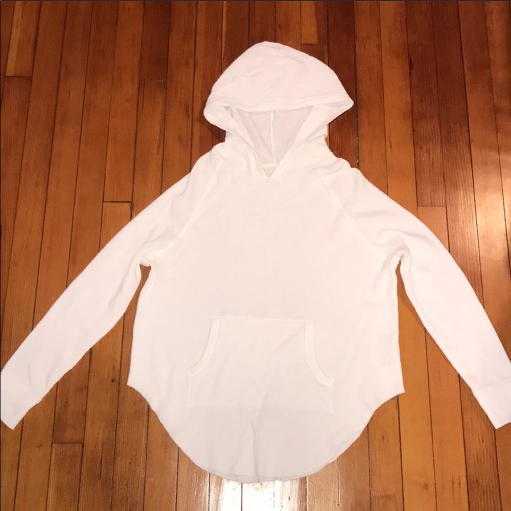 Aritzia Tna Waffle long sleeve w hood